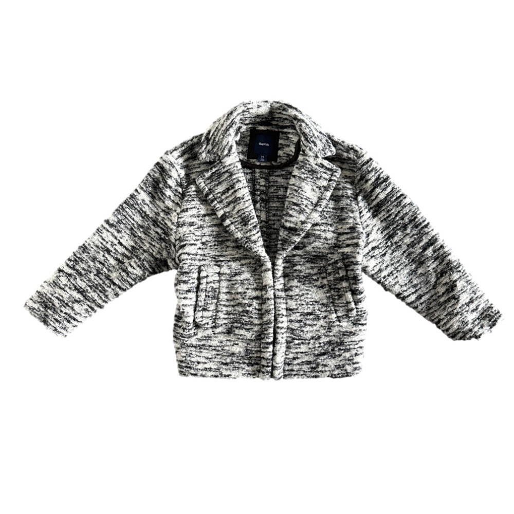 Gap kids black and while wool jacket size small (6-7 years)